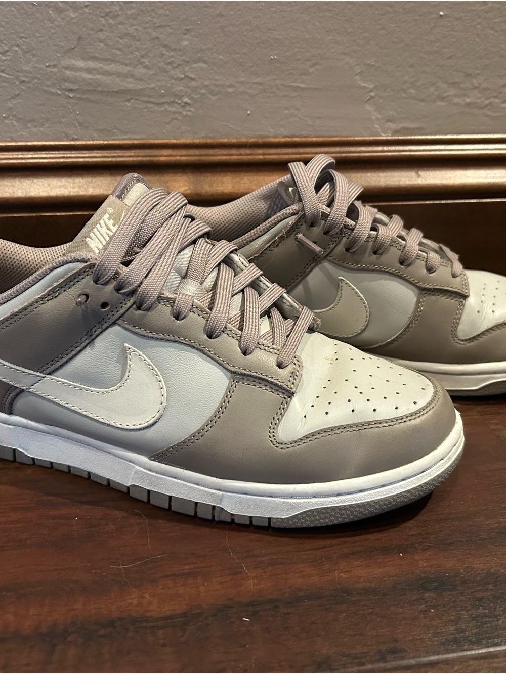 Nike Low-Top Sneakers in Moon Fossil